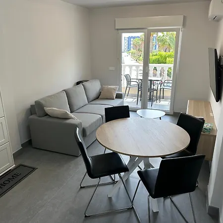 A&t Punta Prima Apartment *